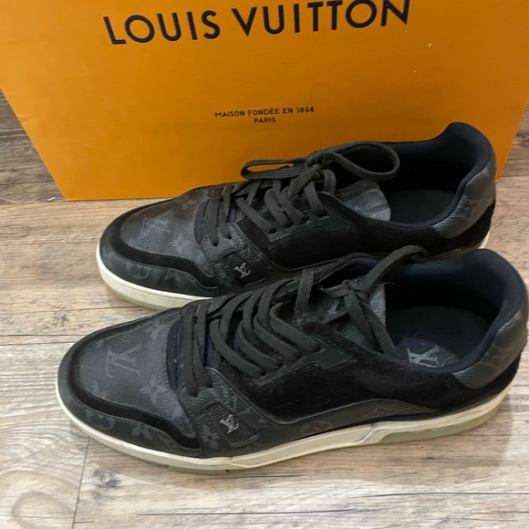 Louis Vuitton size 10.5 (REAL) Receipt with proof - Picture 3 of 4